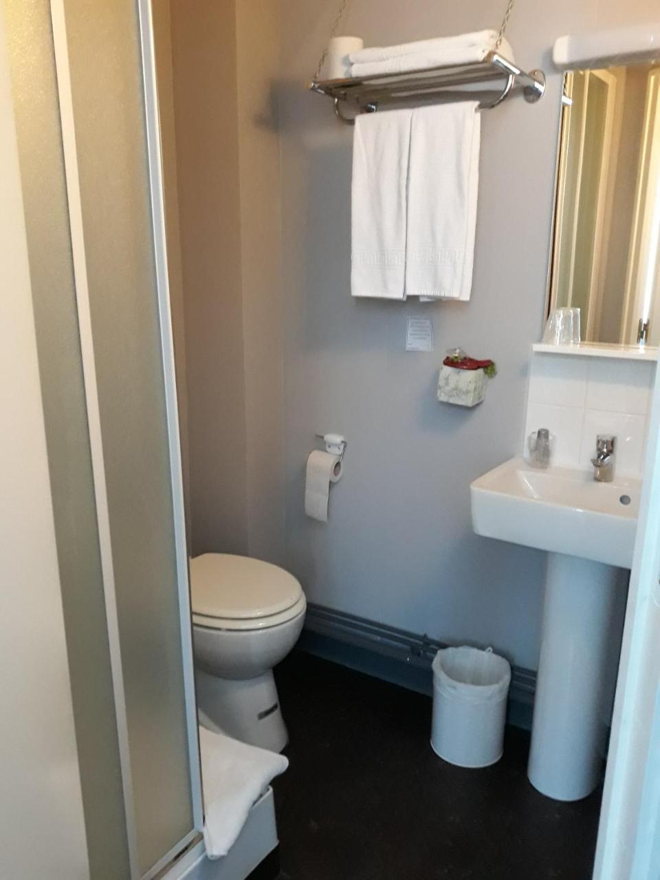 Hostellerie De La Quenoeuille Marquise Ngoại thất bức ảnh