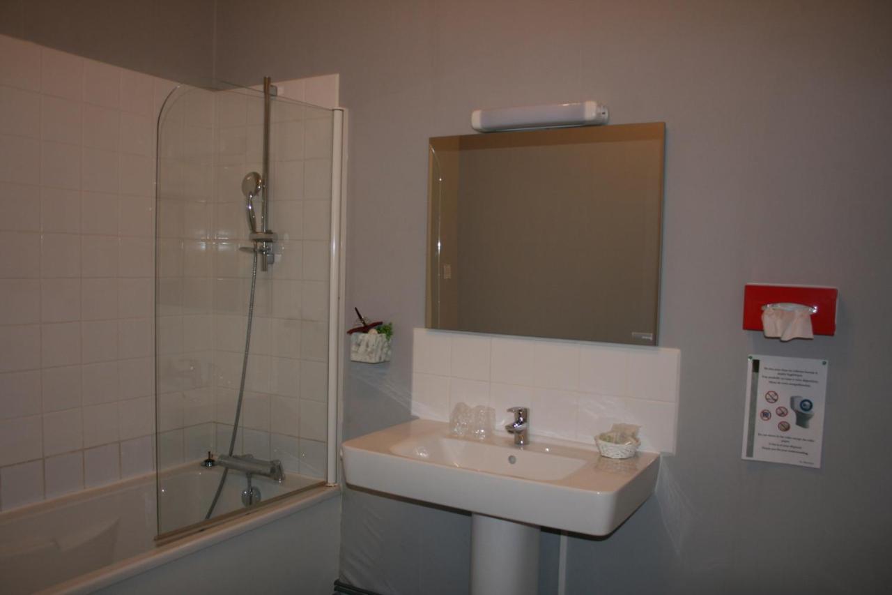 Hostellerie De La Quenoeuille Marquise Ngoại thất bức ảnh